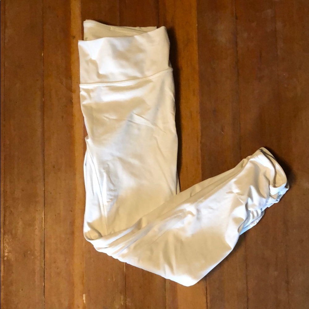 White lulu lemon leggings